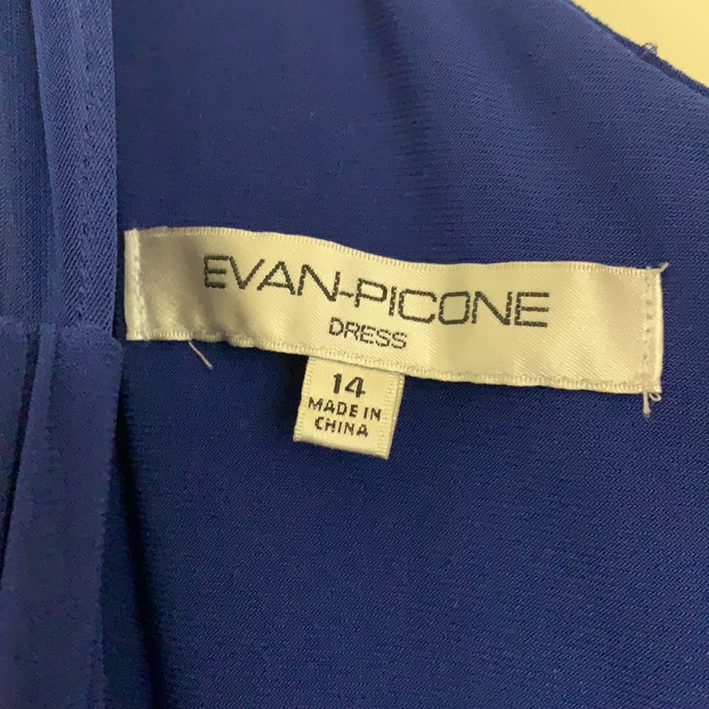 Gently used deep blue Evan-Picone dress size 14 - Picture 3 of 4